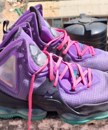 Nike LeBron 19 US 8.5 UK 7.5 EUR 42