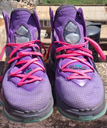 Nike LeBron 19 US 8.5 UK 7.5 EUR 42