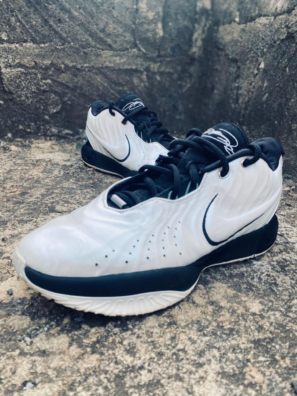 Lebrons XXI Size 44.5 Uk 9.5 Us 10.5 - Image 3