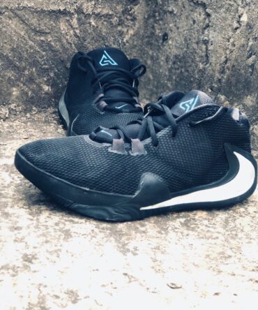 Giannis Freaks 1 Knight Size 46 Uk 11 Us 12