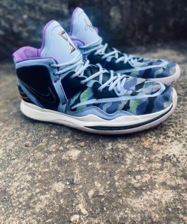 Kyries 8 Infinity Size 47.5 Uk 12 Us 13