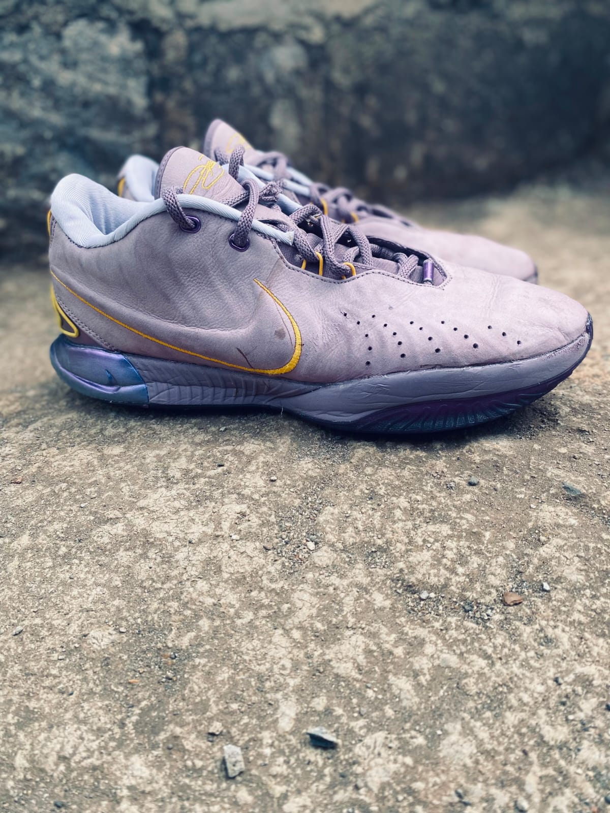 Lebrons XXI Size 48.5 Uk 13 Us 14 - Image 2